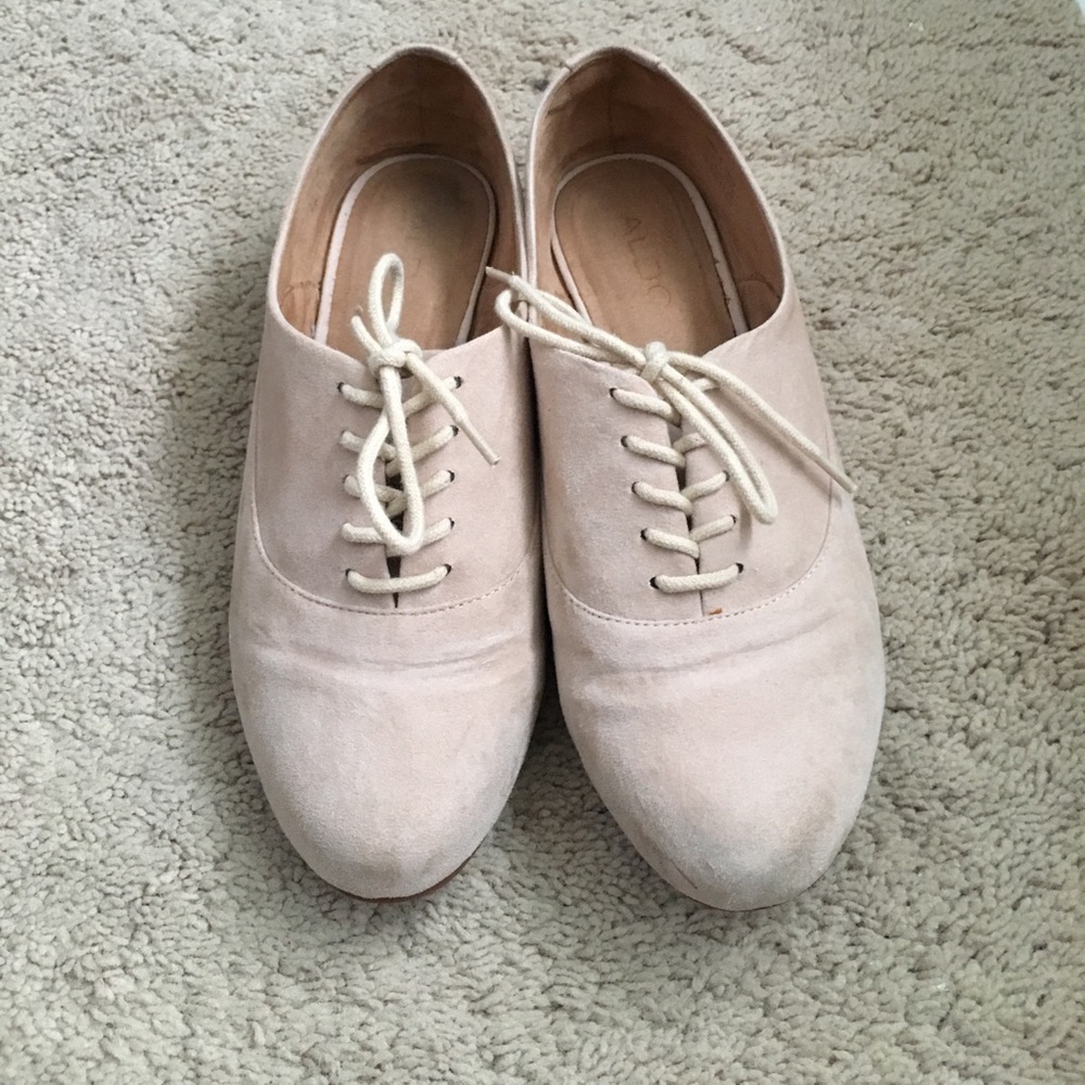 Nude shoes